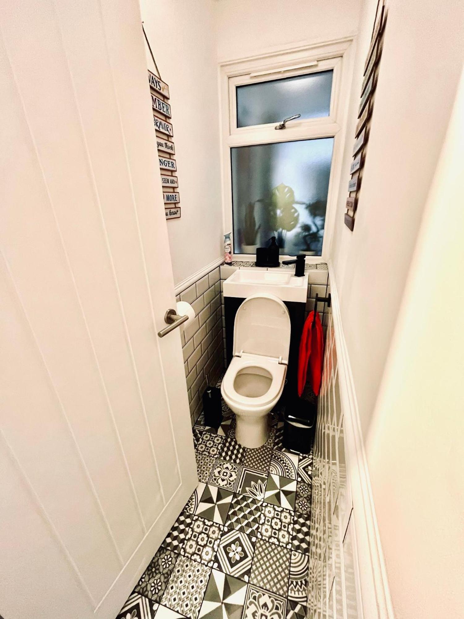 Newly Refurbished ,Chic, Attractive 3 Bedroom Flat Londyn Zewnętrze zdjęcie